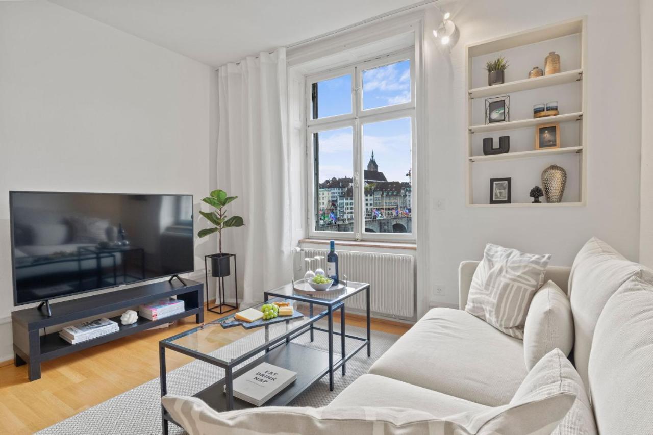 True Basel - Stadtwohnung I Rheinblick Esterno foto